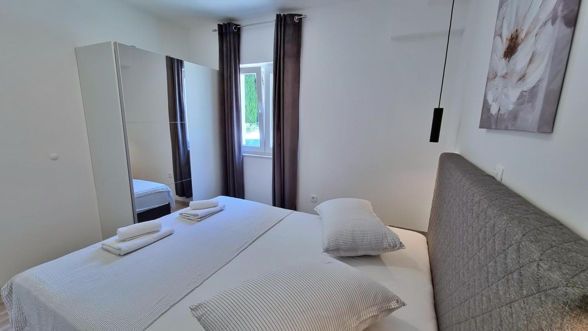 Apartments Zorica Duće Oda fotoğraf